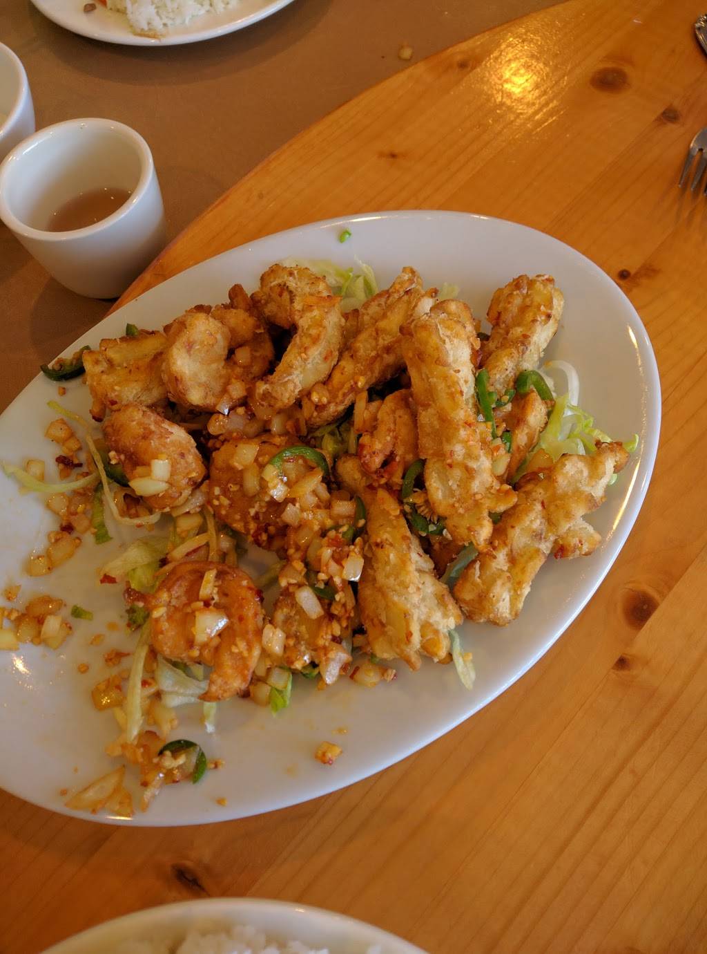 Wing Wah Chinese Restaurant | restaurant | 15138 13 Mile Rd, Warren, MI 48088, USA | 5867768396 OR +1 586-776-8396