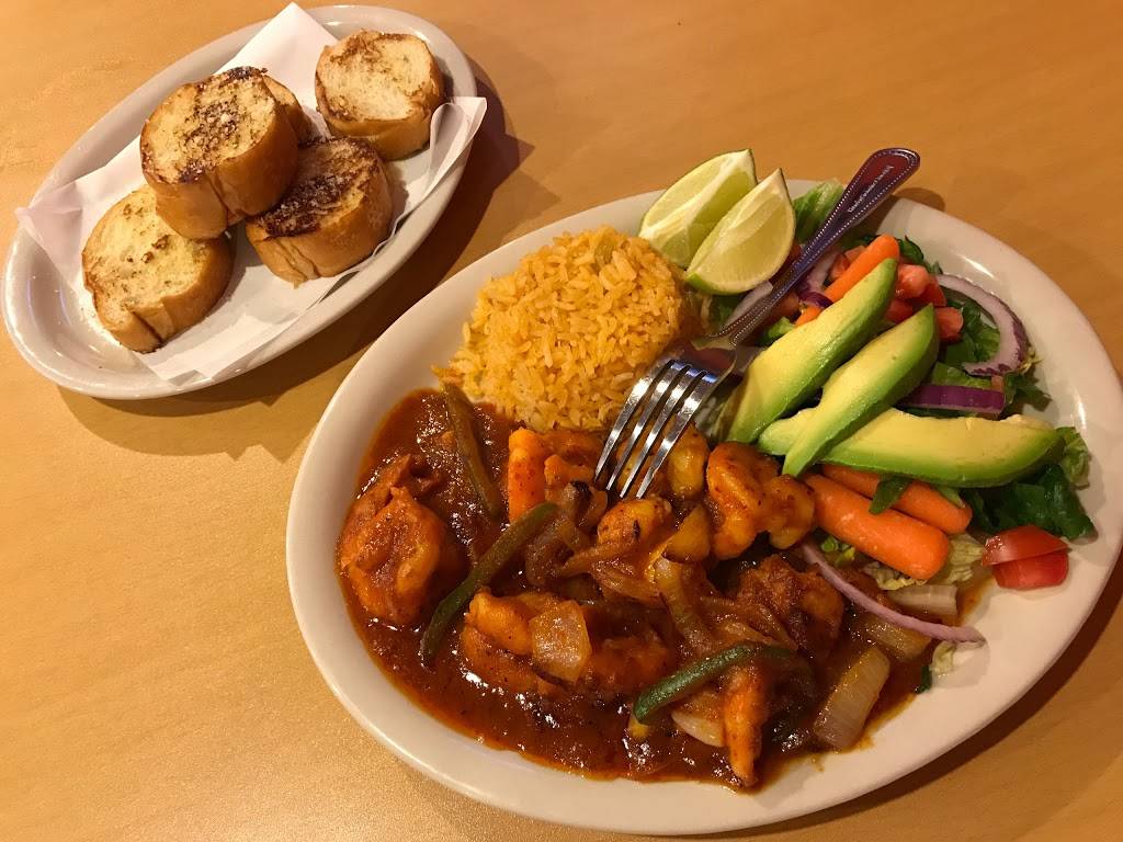 The King Crawfish Shack | restaurant | 3137 Gulfway Dr, Port Arthur, TX 77642, USA | 4099852393 OR +1 409-985-2393