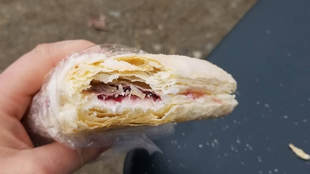 Ollies | meal takeaway | 14 Washington Rd, Waldoboro, ME 04572, USA | 2077908064 OR +1 207-790-8064