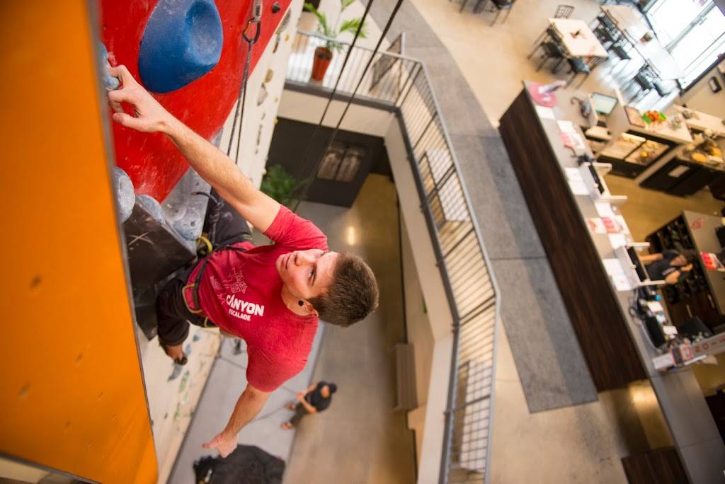 CanyonEscalade | restaurant | 1775 Chemin de Saint-Jean, La Prairie, QC J5R 0J2, Canada | 5146662269 OR +1 514-666-2269