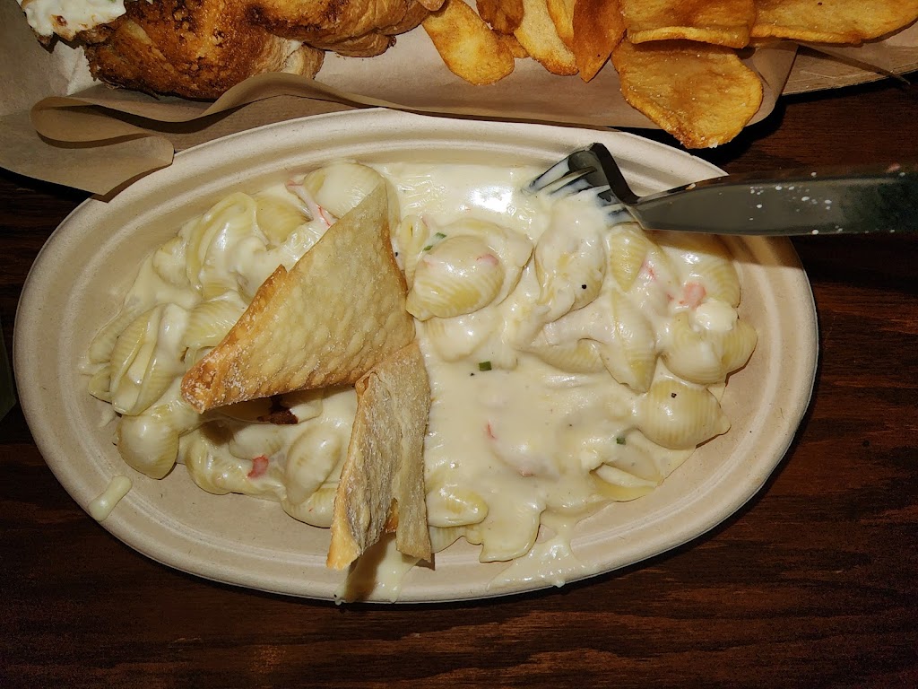 Lawrence KS Wing Co | restaurant | 1016 Massachusetts St, Lawrence, KS 66044, USA | 7857644299 OR +1 785-764-4299