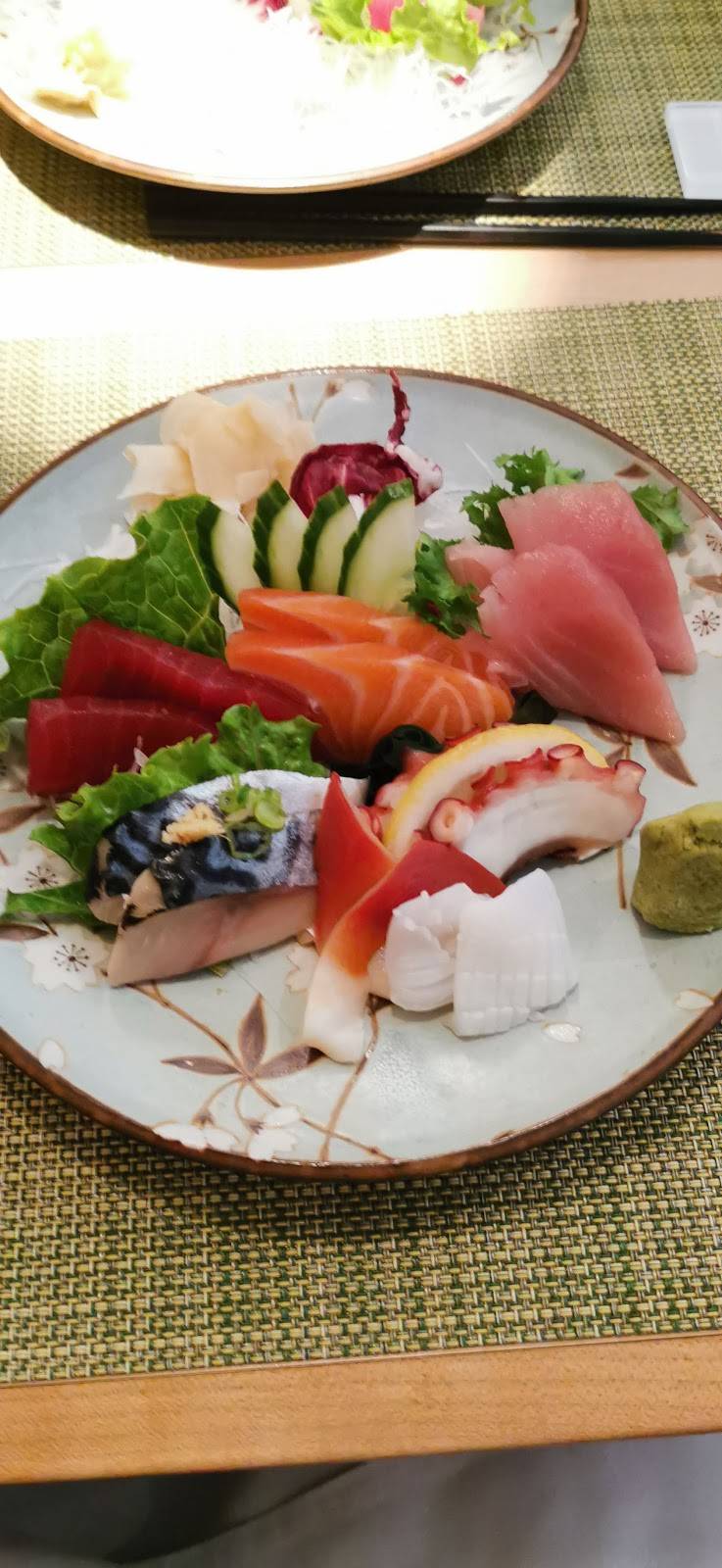 Mye 2 Japanese Restaurant | restaurant | 360 Dundas St E, Oakville, ON L6H 6Z9, Canada | 9052577747 OR +1 905-257-7747