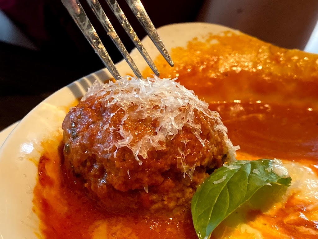 Angelenas Ristorante Italiano | restaurant | 101 E Intendencia St, Pensacola, FL 32502, USA | 8505428398 OR +1 850-542-8398