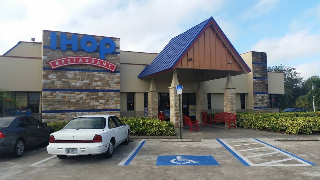 IHOP | bakery | 1789 Tamiami Trail, Port Charlotte, FL 33948, USA | 9412559228 OR +1 941-255-9228