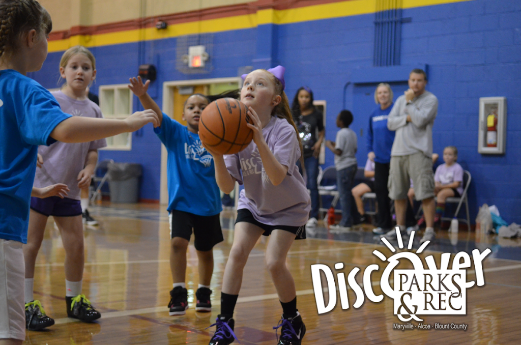 Everett Recreation Center & Athletic Complex | meal takeaway | 318 S Everett High Rd, Maryville, TN 37804, USA | 8659836264 OR +1 865-983-6264