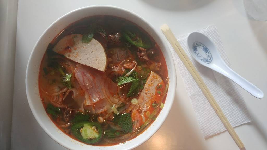 The Roots | restaurant | 600 N State of Franklin Rd, Johnson City, TN 37604, USA | 4233280823 OR +1 423-328-0823