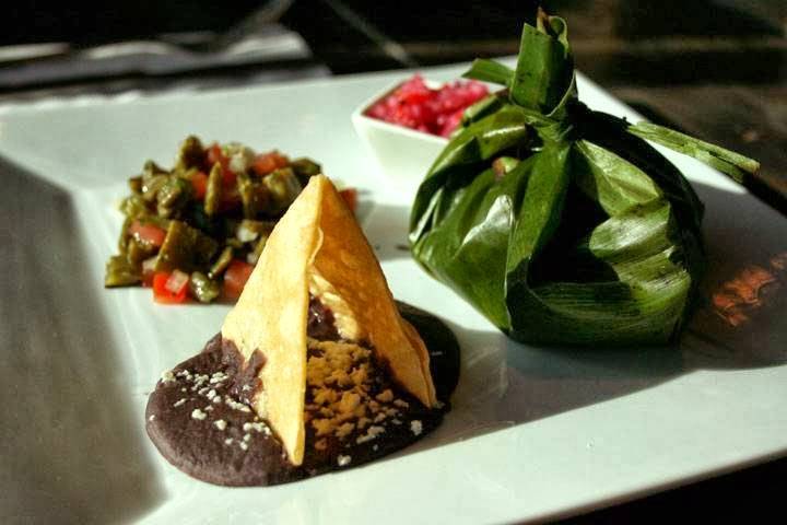 Mesa Coyoacan | restaurant | 372 Graham Ave, Brooklyn, NY 11211, USA | 7187828171 OR +1 718-782-8171