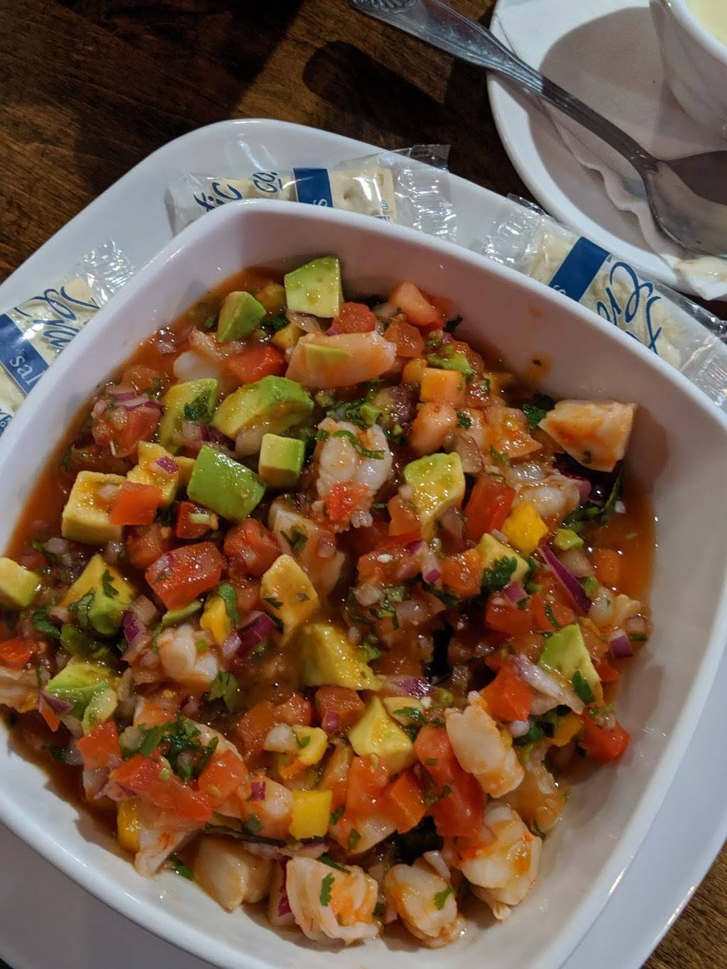 Ernestos | restaurant | 117 E Main St, La Grange, KY 40031, USA | 5022650406 OR +1 502-265-0406