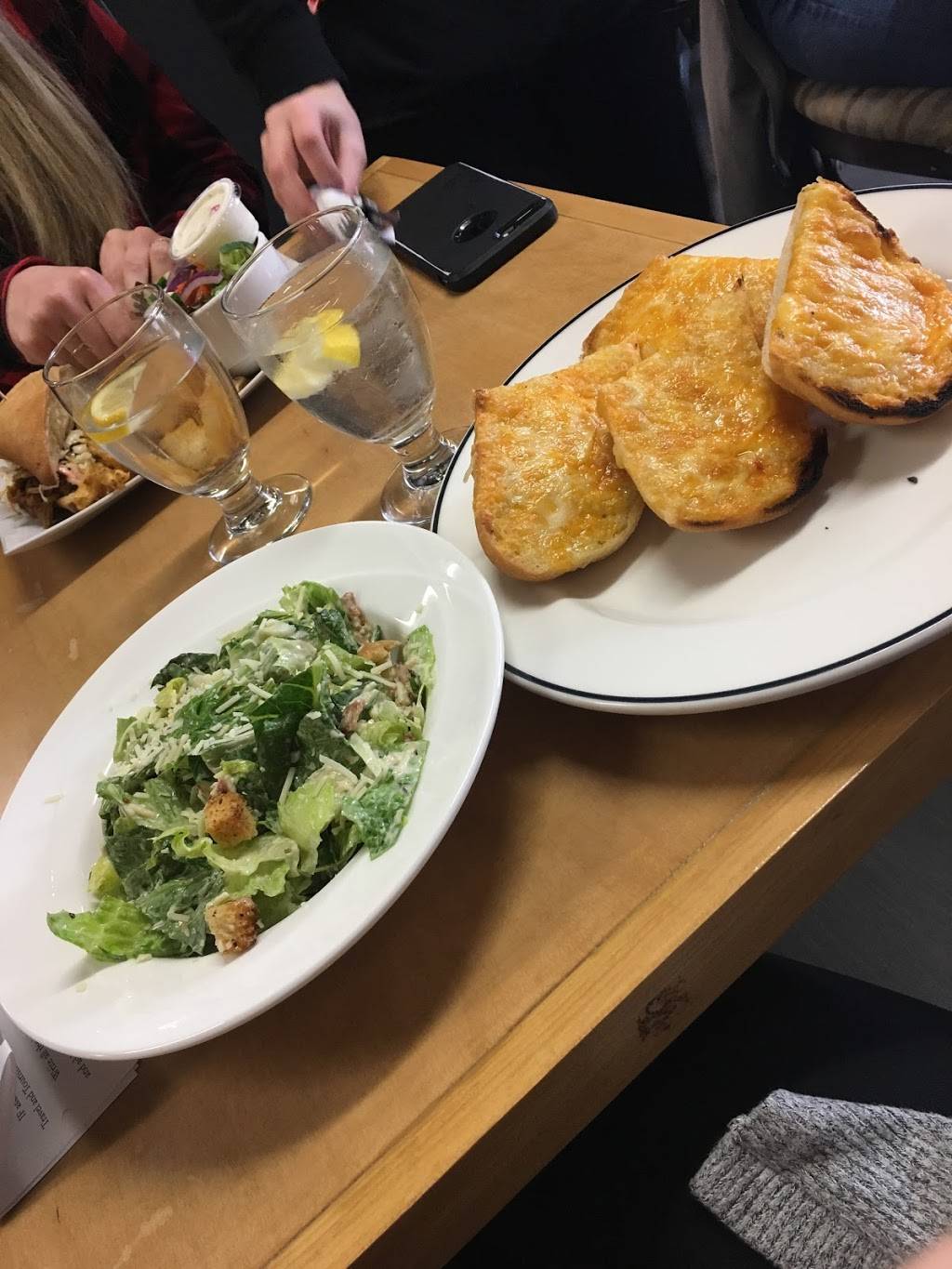 52 North Pub & Grill | restaurant | 52 Front St N, Campbellford, ON K0L 1L0, Canada | 7056533939 OR +1 705-653-3939