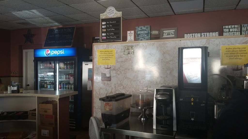 BLTs Breakfast Lunch & Takeout | restaurant | 176 Broad St, Lynn, MA 01901, USA | 7815989284 OR +1 781-598-9284