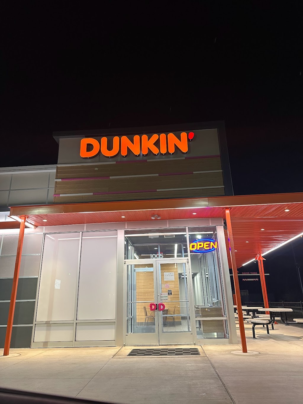 Dunkin | meal takeaway | 1005 S 11th St, Niles, MI 49120, USA | 2694790555 OR +1 269-479-0555