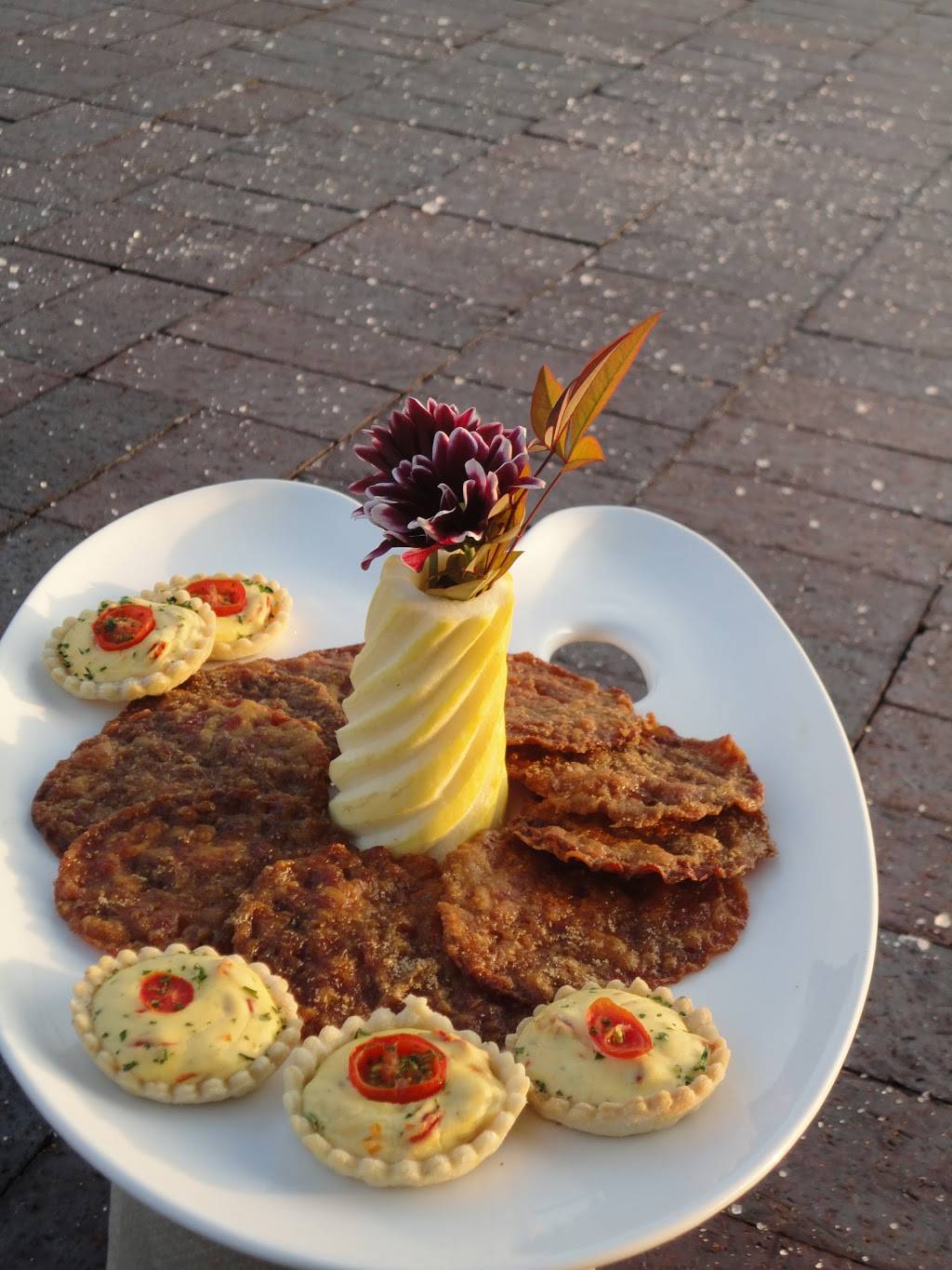 Bause Catered Events Inc | restaurant | 170 Oak St, Pottstown, PA 19464, USA | 6103274555 OR +1 610-327-4555