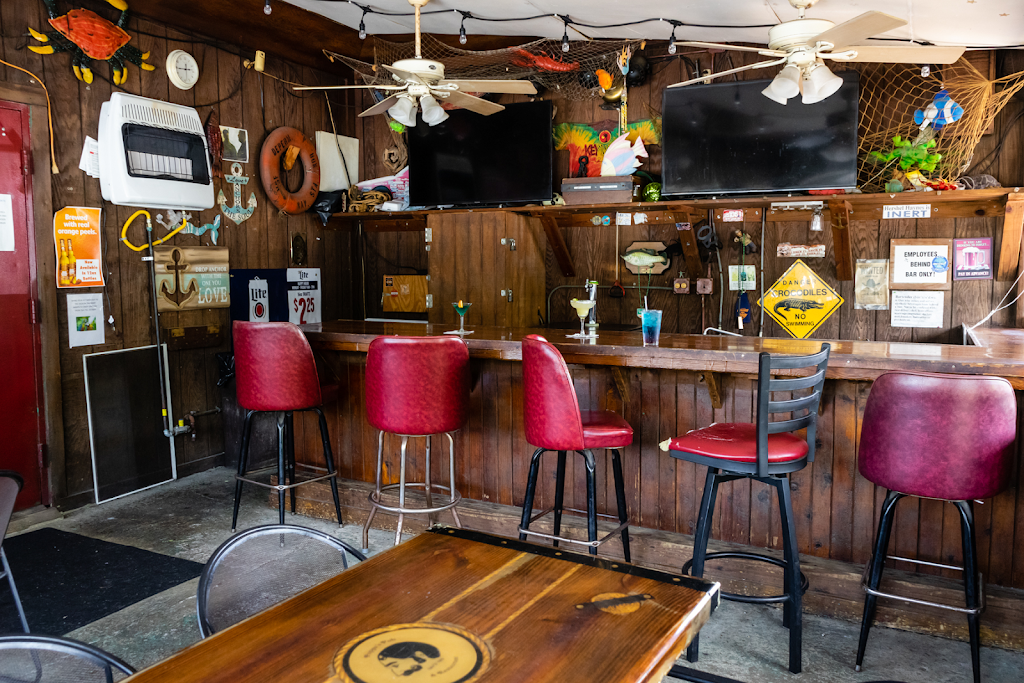 Poppas Pub & Restaurant | restaurant | 2105 Diamond Springs Rd, Virginia Beach, VA 23455, USA | 7574605061 OR +1 757-460-5061