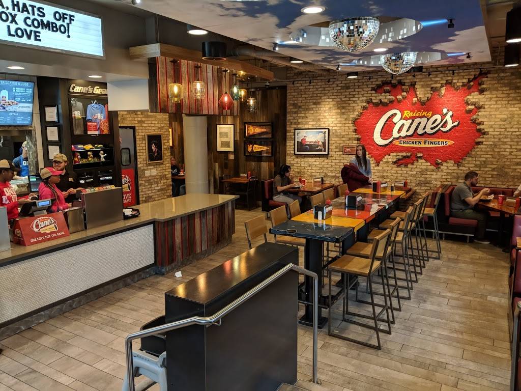 Raising Canes Chicken Fingers | restaurant | The Dinkydome, 302 15th Ave SE, Minneapolis, MN 55414, USA | 6123314279 OR +1 612-331-4279