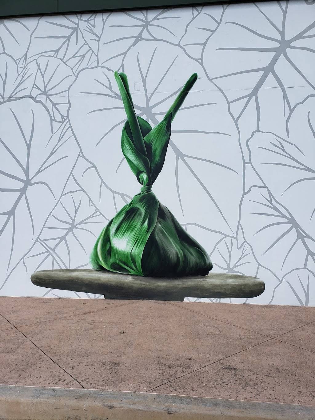 Young’s Fish Market Kapolei | restaurant | 4480 Kapolei Pkwy #600, Kapolei, HI 96707, USA | 8083121377 OR +1 808-312-1377