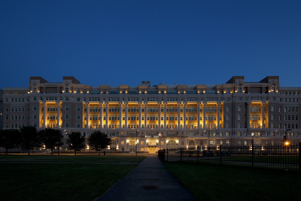 Dr. Murphys Food Hall | restaurant | 1811 W Harrison St, Chicago, IL 60612, USA | 7738692248 OR +1 773-869-2248