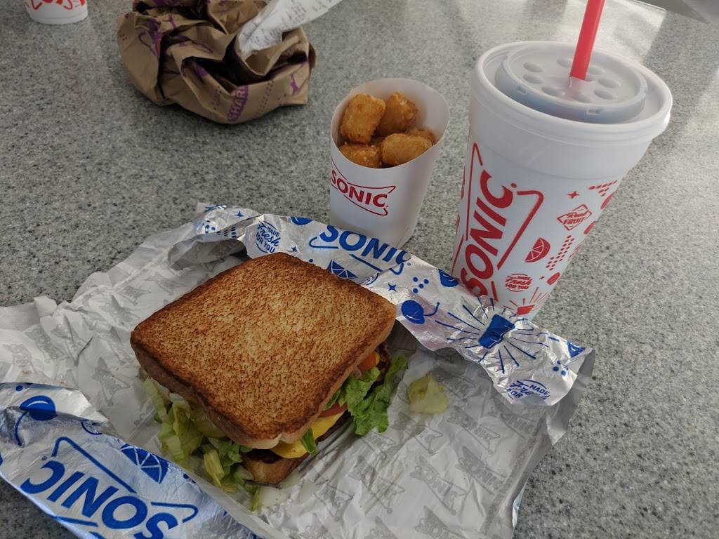 Sonic Drive-In | restaurant | 11960 GA-92, Woodstock, GA 30188, USA | 7706939015 OR +1 770-693-9015
