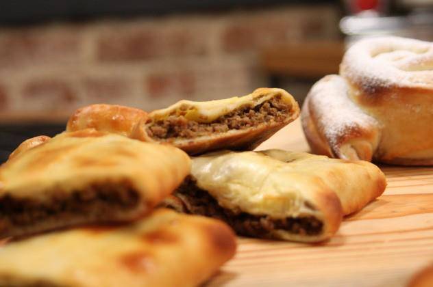 Mamas Secret Bakery & Cafe | bakery | 8314 W 3rd St, Los Angeles, CA 90048, USA | 3234243482 OR +1 323-424-3482