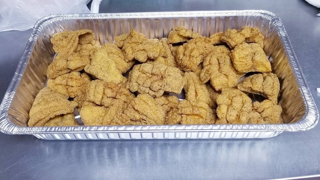 METRO FISH & SEAFOOD | restaurant | 18440 Grand River Ave, Detroit, MI 48223, USA | 3132738010 OR +1 313-273-8010