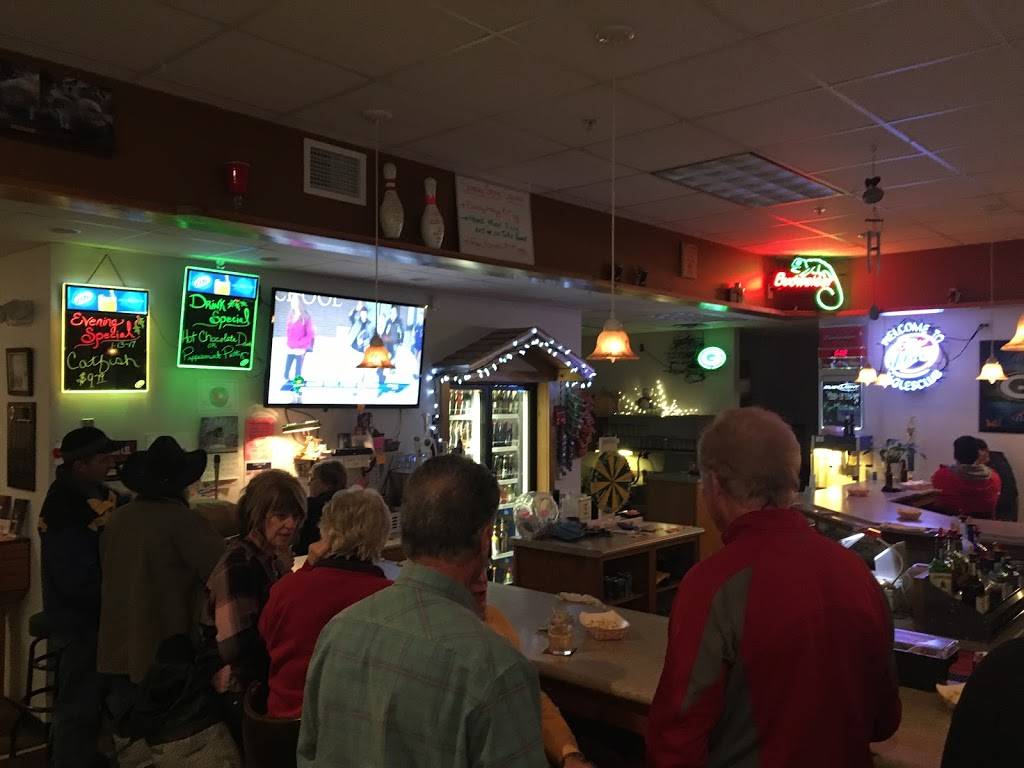 Fraternal Order of Eagles | restaurant | 1205 Lake St, Merrill, WI 54452, USA | 7155367471 OR +1 715-536-7471