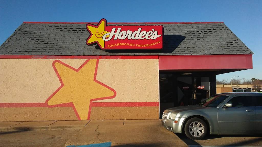 Hardees | restaurant | 203 Alabama St, Columbus, MS 39702, USA | 6623270304 OR +1 662-327-0304