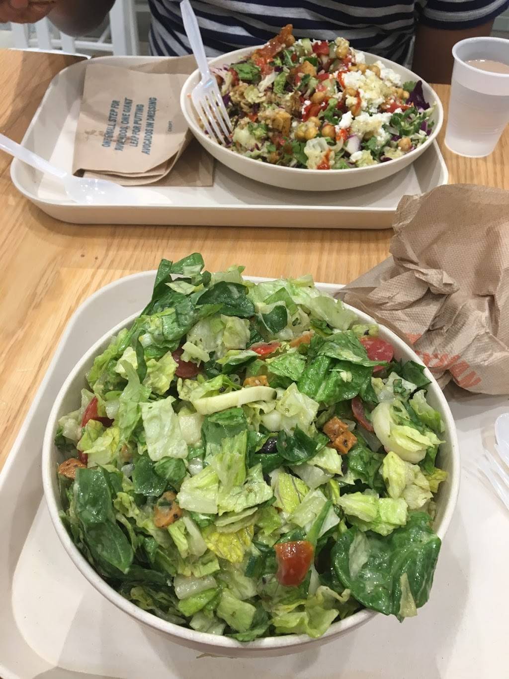 Chopt Creative Salad Co. | restaurant | 3326 W Friendly Ave Suite 139, Greensboro, NC 27410, USA | 3362651401 OR +1 336-265-1401