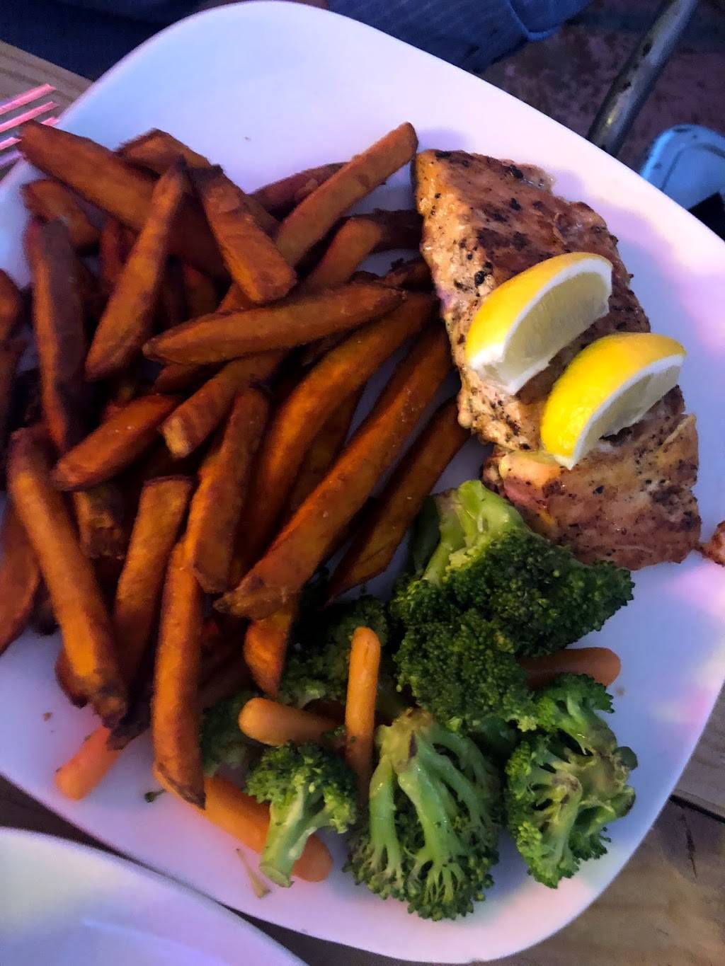 The Patio Southtown | restaurant | 1035 S Presa St, San Antonio, TX 78210, USA | 2109089888 OR +1 210-908-9888