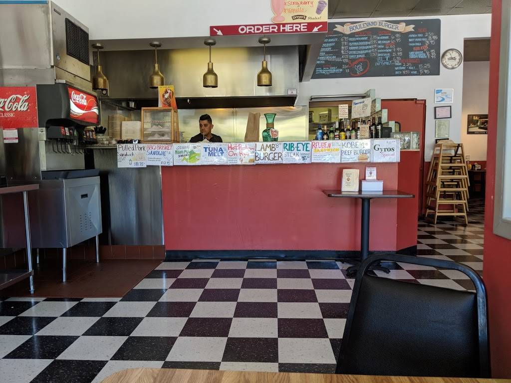 Boulevard Burgers | restaurant | 1027 MacArthur Blvd, San Leandro, CA 94577, USA | 5106323100 OR +1 510-632-3100