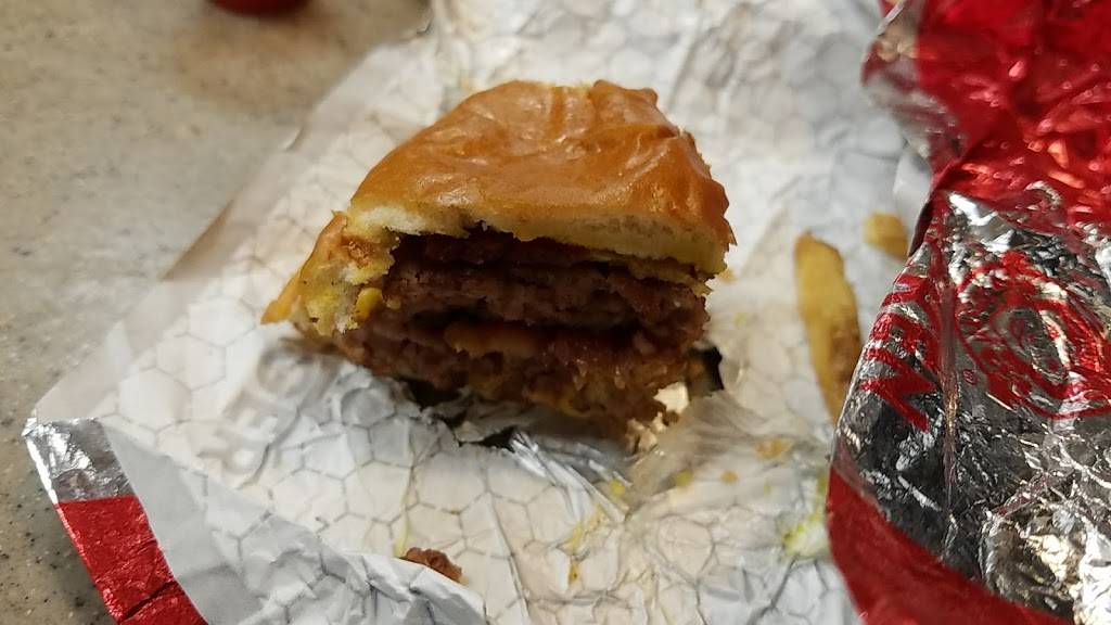 Wendys | restaurant | 5596 Hixson Pike, Hixson, TN 37343, USA | 4235217687 OR +1 423-521-7687