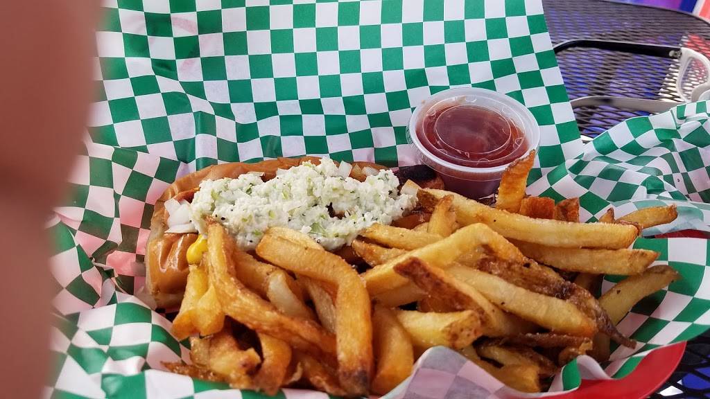 Fenway Grille & Icecream | restaurant | 1417 Hwy 17 S, North Myrtle Beach, SC 29582, USA | 8434913538 OR +1 843-491-3538