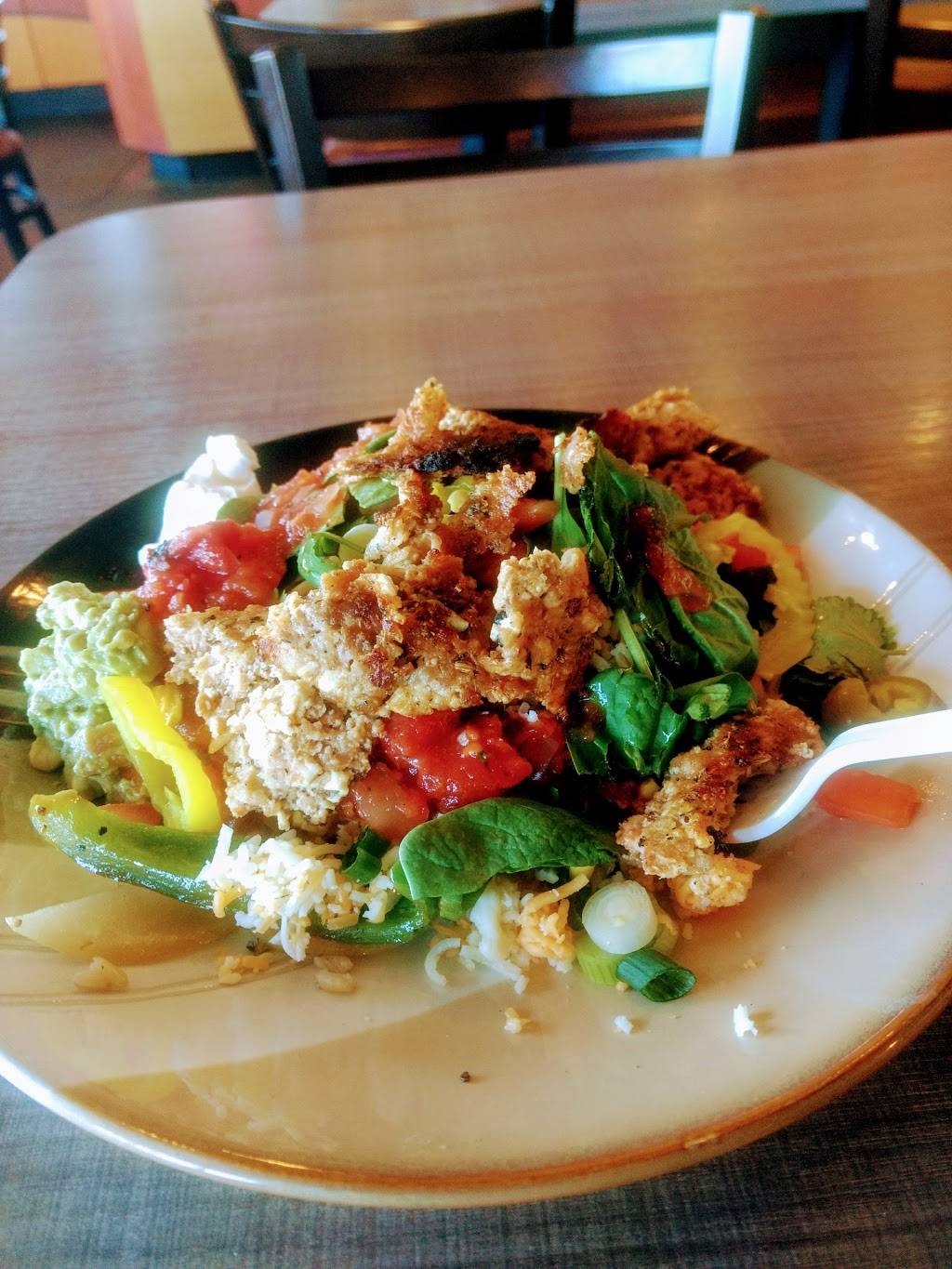 Bandit Burrito | restaurant | 5340 Merle Hay Rd, Johnston, IA 50131, USA | 5152549999 OR +1 515-254-9999