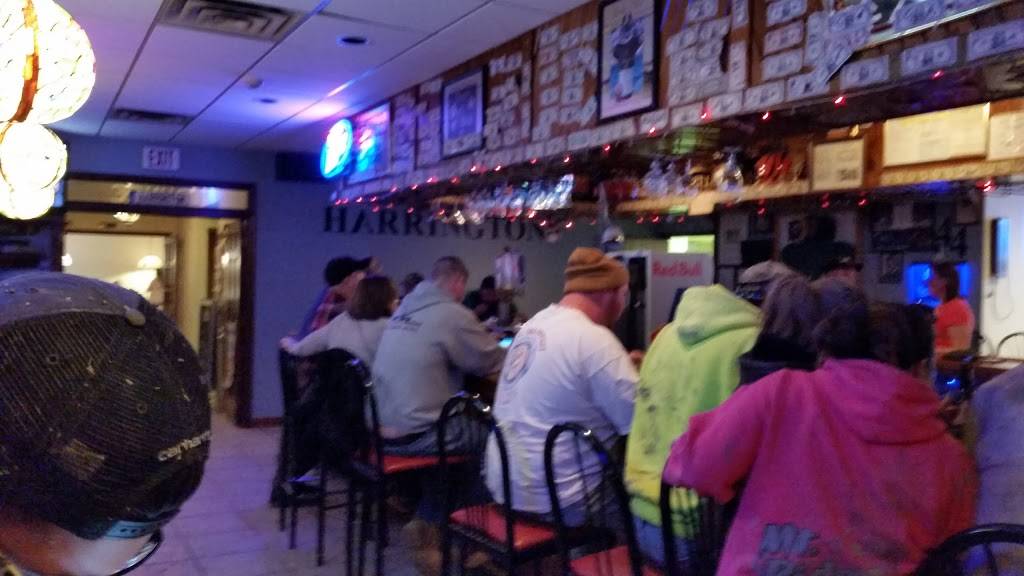 Paul W Harrington Restaurant | restaurant | 717 Robinson Hwy, McDonald, PA 15057, USA | 7247965117 OR +1 724-796-5117