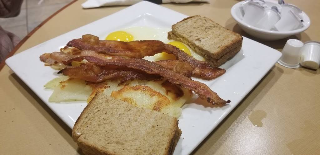 Hanover Eatery | restaurant | 9015, 5090 Bath Pike, Bethlehem, PA 18017, USA | 6108371621 OR +1 610-837-1621