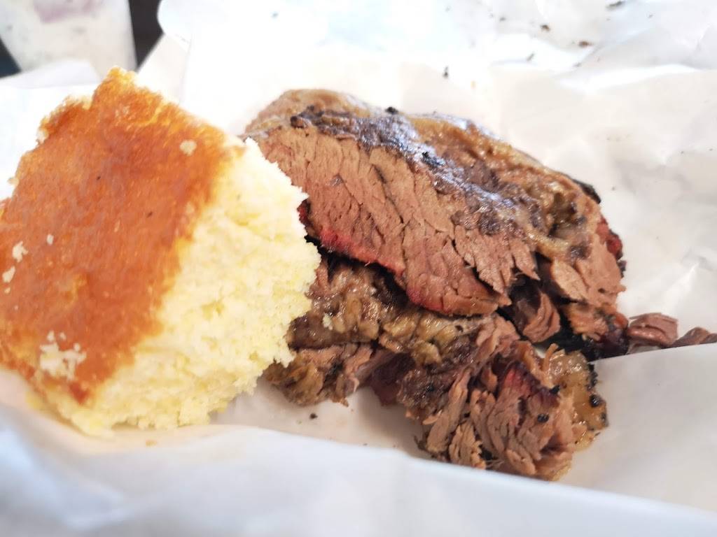 PJs BAR-B-QSA | restaurant | 1 Kaydeross Ave W, Saratoga Springs, NY 12866, USA | 5185837427 OR +1 518-583-7427