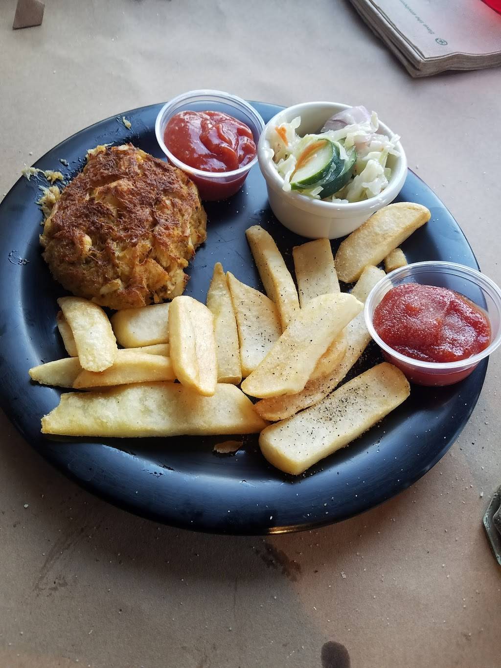 Shiver Me Pinchers Seafood | restaurant | 812 S Kings Hwy, Myrtle Beach, SC 29577, USA | 8432131056 OR +1 843-213-1056