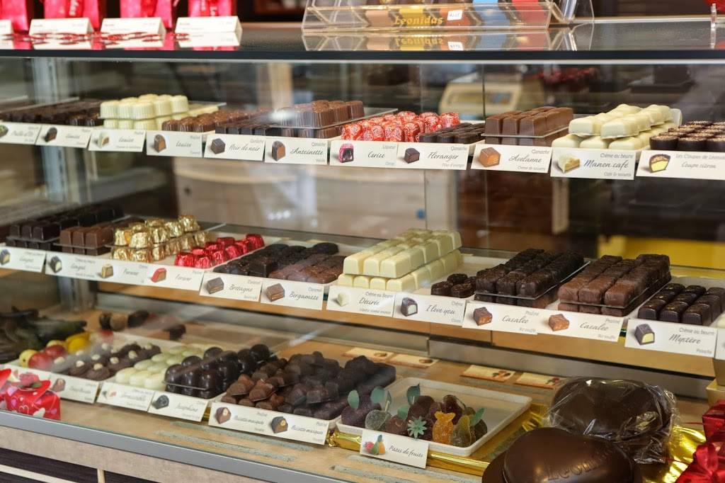 Bistro boutique La Boulangère | restaurant | 471 Avenue Saint-Francois, Saint-Hyacinthe, QC J2S 5E9, Canada | 4507747246 OR +1 450-774-7246