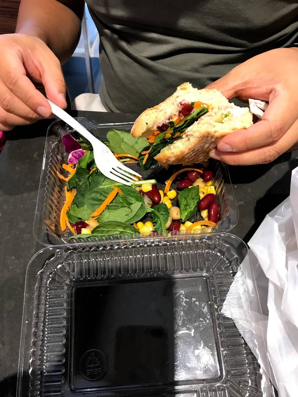 Cultures | restaurant | 300 Borough Dr, Scarborough, ON M1P 4P5, Canada | 4168569495 OR +1 416-856-9495