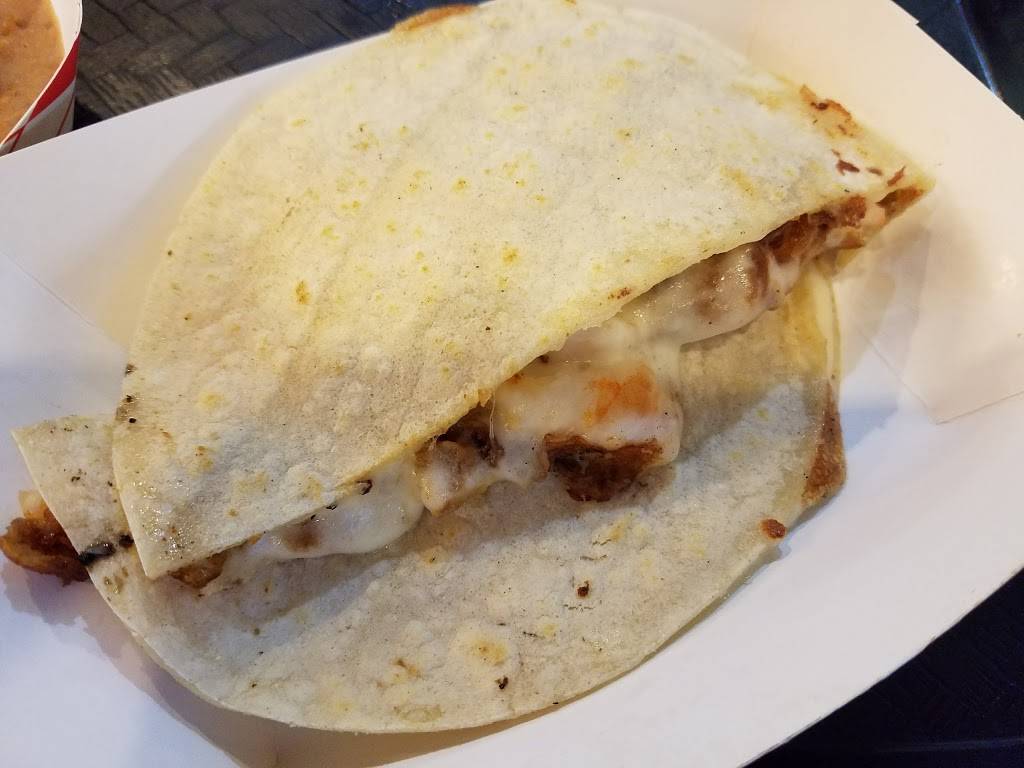 Santa Madre Taco Shop | restaurant | 4539 E Thomas Rd #105, Phoenix, AZ 85018, USA | 6024723168 OR +1 602-472-3168