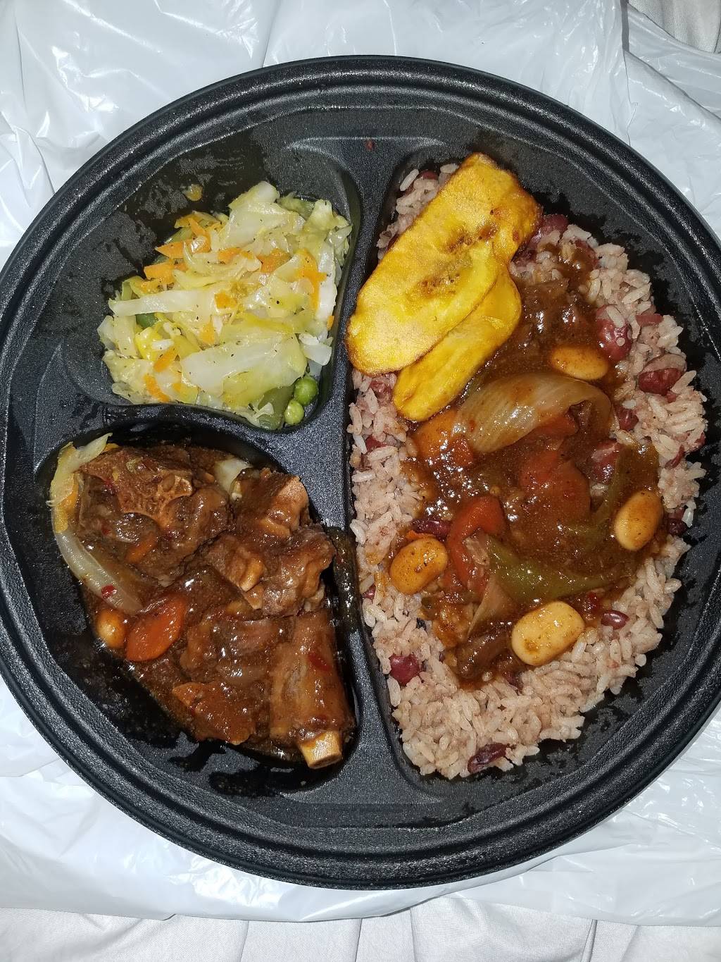 Top Taste Jamaican Restaurant | restaurant | 559 Chancellor Ave, Irvington, NJ 07111, USA | 9738496047 OR +1 973-849-6047