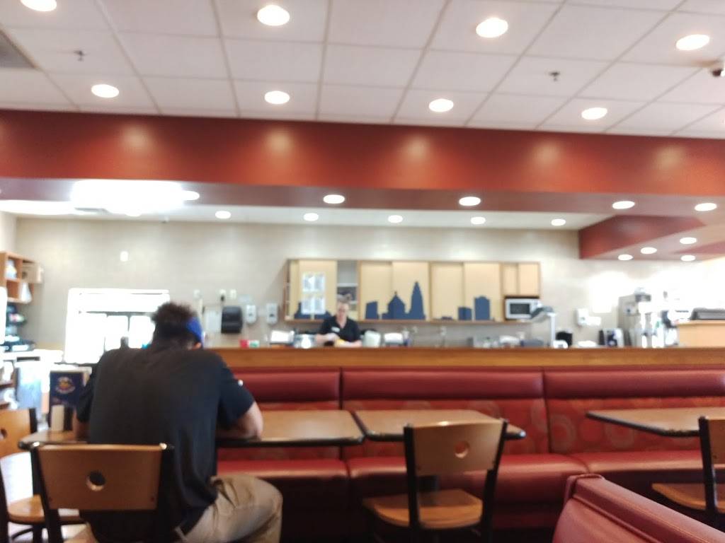 Skyline Chili | restaurant | 1496 S Erie Blvd, Hamilton, OH 45011, USA | 5137373330 OR +1 513-737-3330