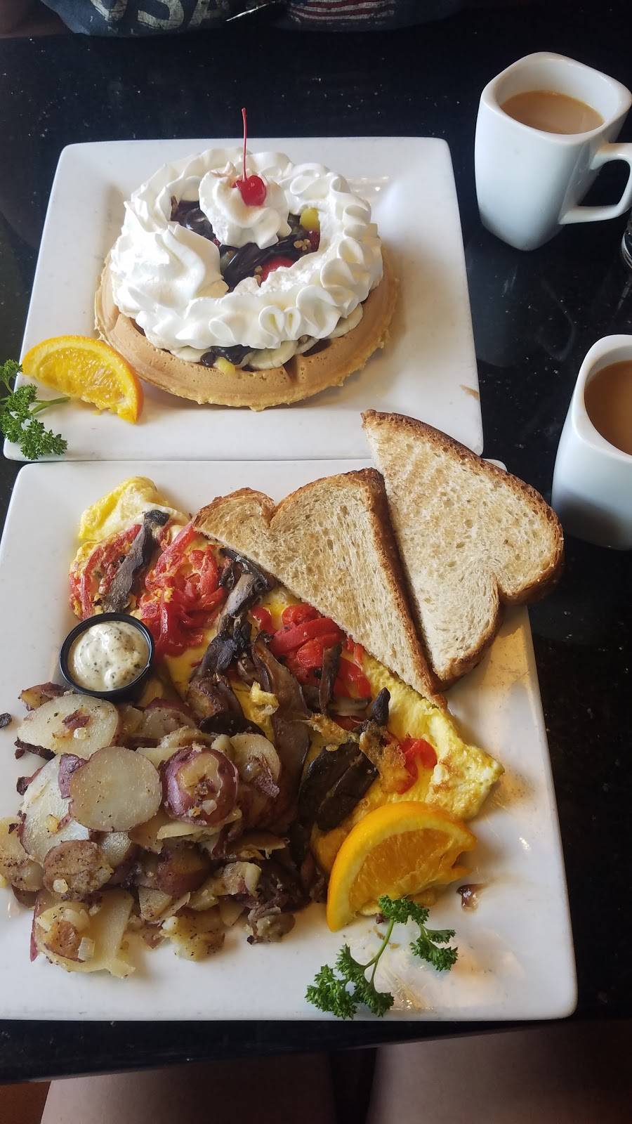 Kekes Breakfast Cafe | restaurant | 2218 N Congress Ave, Boynton Beach, FL 33426, USA | 5618776970 OR +1 561-877-6970