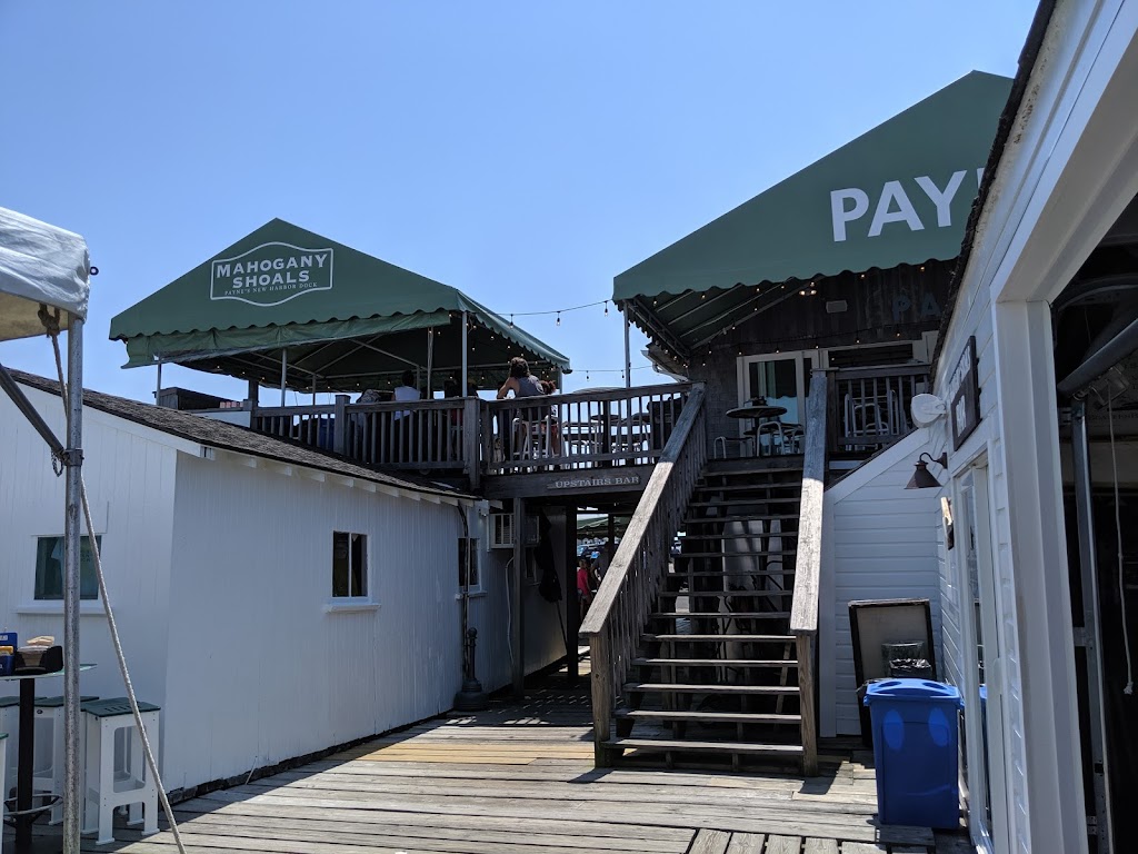 Paynes Dock | restaurant | 133 Ocean Ave, New Shoreham, RI 02807, USA | 4014665572 OR +1 401-466-5572