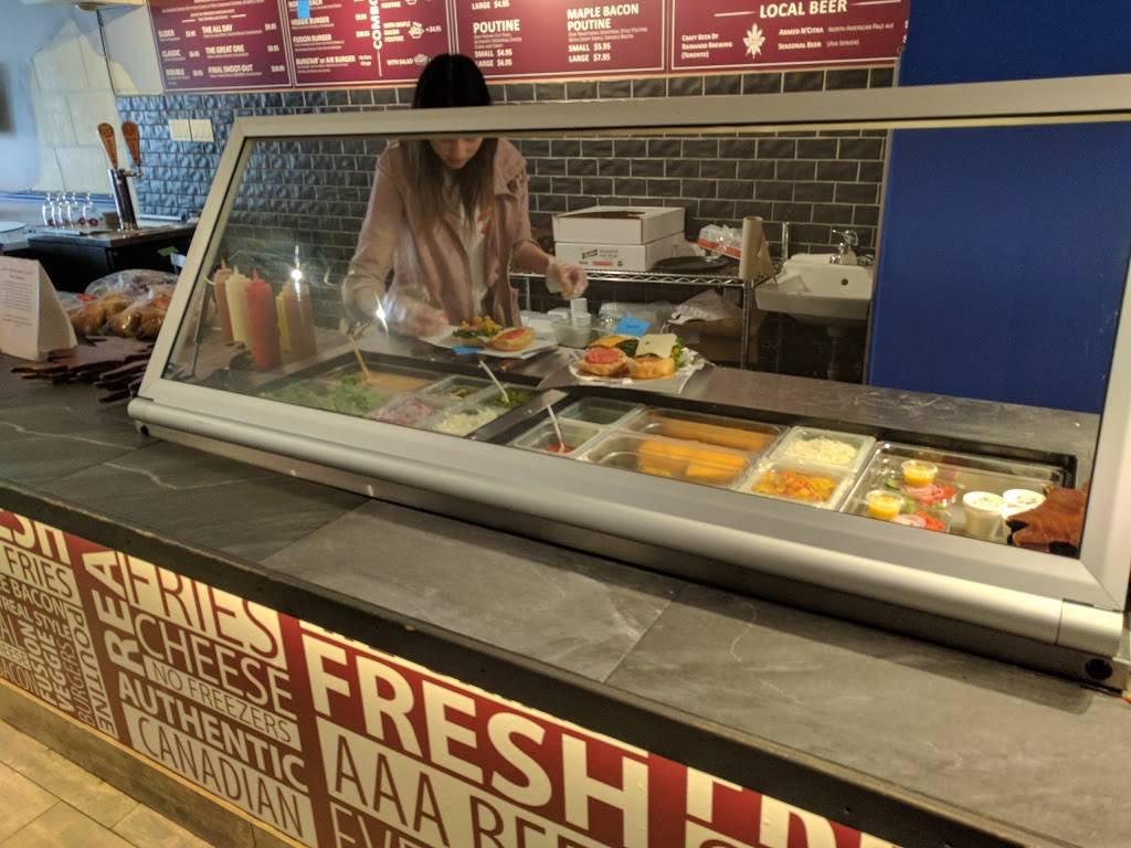 Burger Legend | restaurant | 236 Queen St S, Mississauga, ON L5M 1L5, Canada | 9059971822 OR +1 905-997-1822