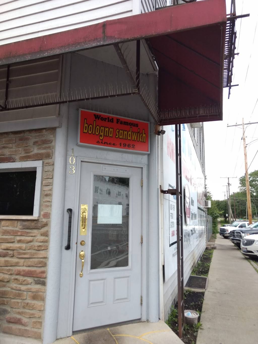 G & R Tavern | restaurant | 103 N Marion St, Waldo, OH 43356, USA | 7407269685 OR +1 740-726-9685