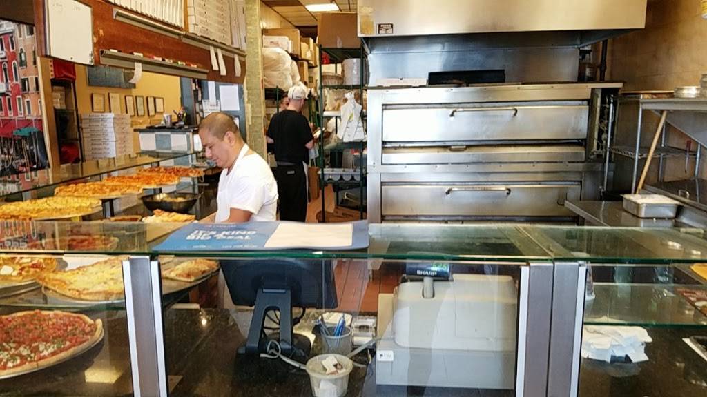 Anthony Francos Pizza Parsippany | restaurant | 1442 US-46, Parsippany, NJ 07054, USA | 9732998282 OR +1 973-299-8282