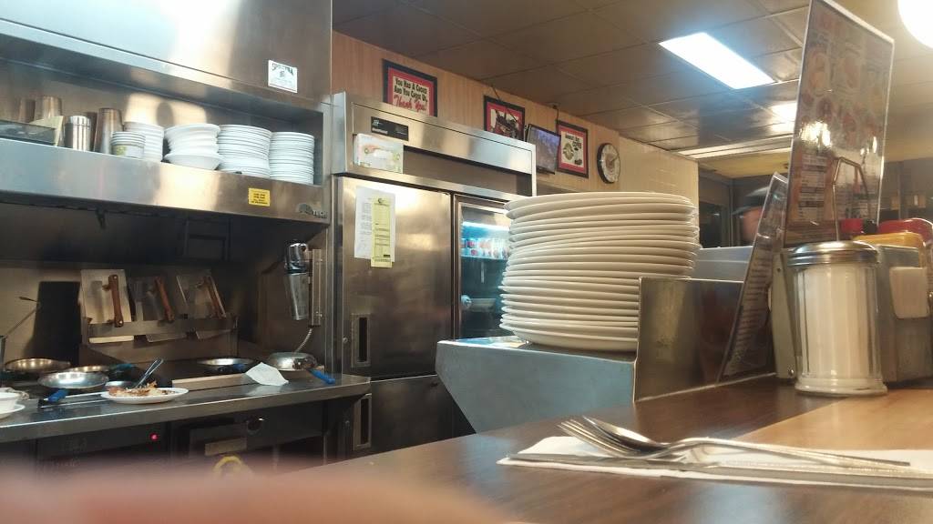 Waffle House | meal takeaway | 405 E Renfro St, Burleson, TX 76028, USA | 8172958651 OR +1 817-295-8651