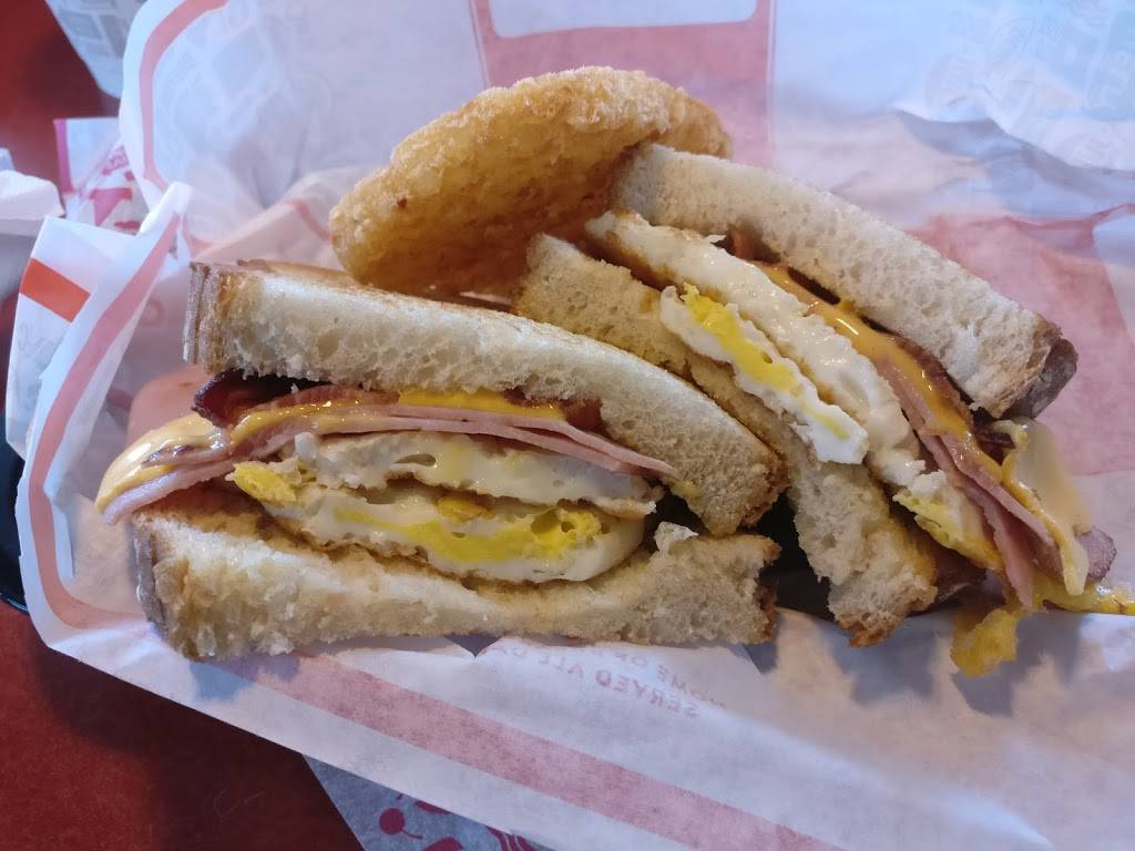 Jack in the Box | restaurant | 2705 Pacific Coast Hwy, Torrance, CA 90505, USA | 3105340220 OR +1 310-534-0220