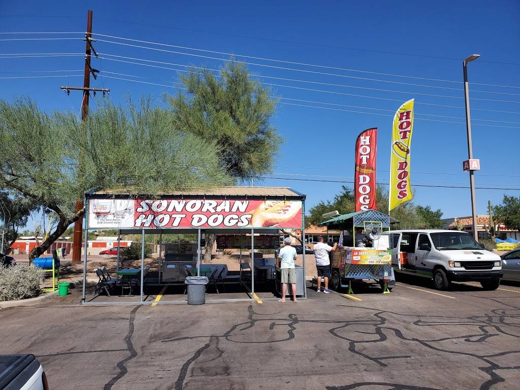 La Carreta Del Rorro | restaurant | 4033 W Ina Rd, Tucson, AZ 85741, USA | 5202726064 OR +1 520-272-6064