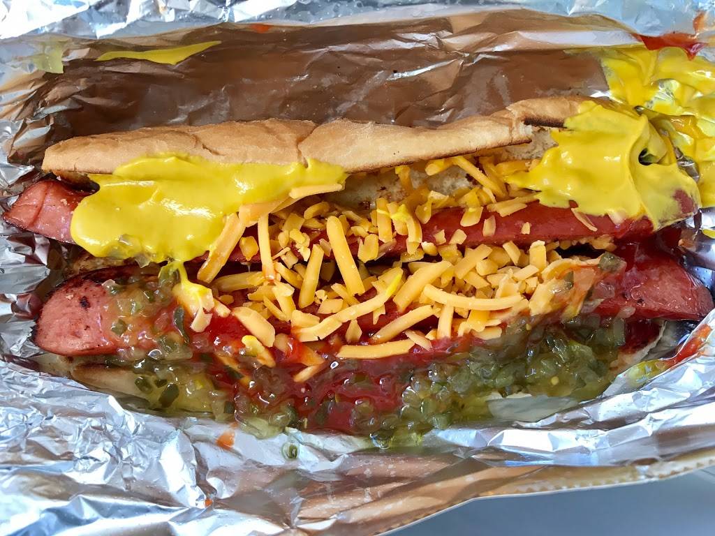 Gourmet Franks | restaurant | 199 Stanford Shopping Center, Palo Alto, CA 94304, USA | 6503277246 OR +1 650-327-7246