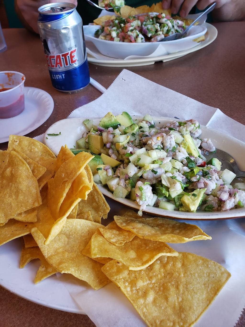Mariscos Las Islitas | restaurant | 5105 E Sahara Ave, Las Vegas, NV 89142, USA | 7023316860 OR +1 702-331-6860